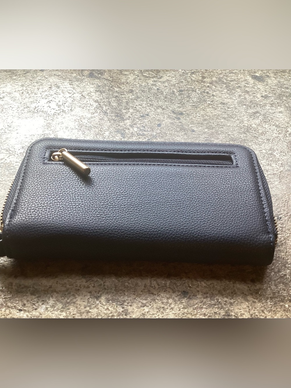 Thirty-one Navy Blue Zip Wallet with Gold Hardware